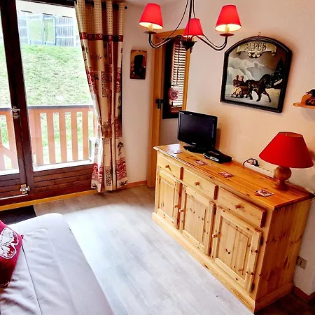 Apartment Pres Des Pistes A Montalbert